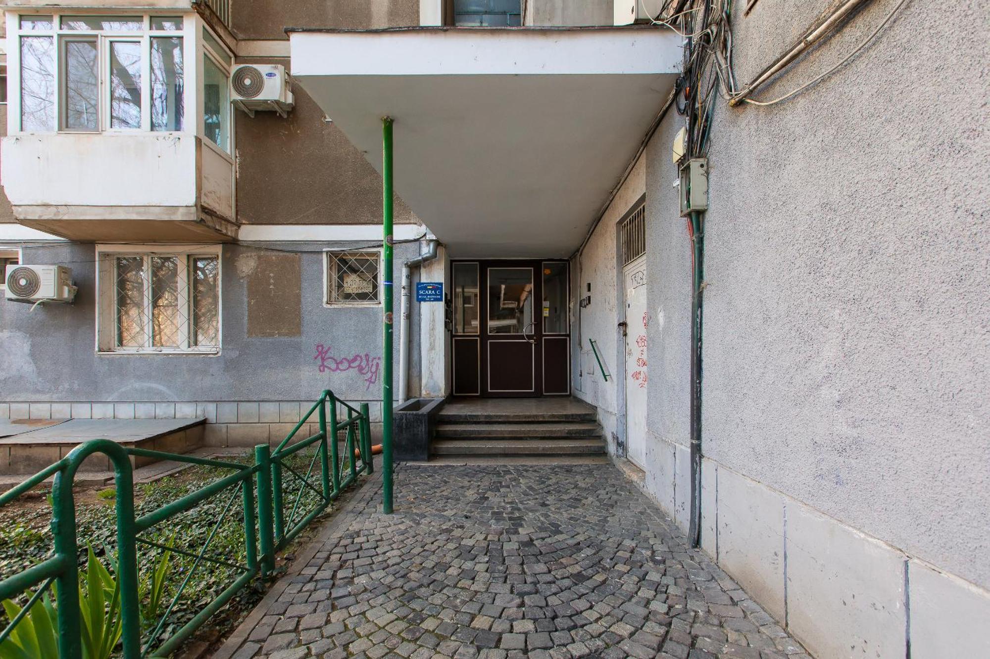 Old Town Apartment With Amazing View From The Balcony Bukareszt Zewnętrze zdjęcie